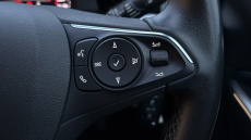 Vauxhall Grandland 1.2 Turbo SE 5dr Petrol Hatchback